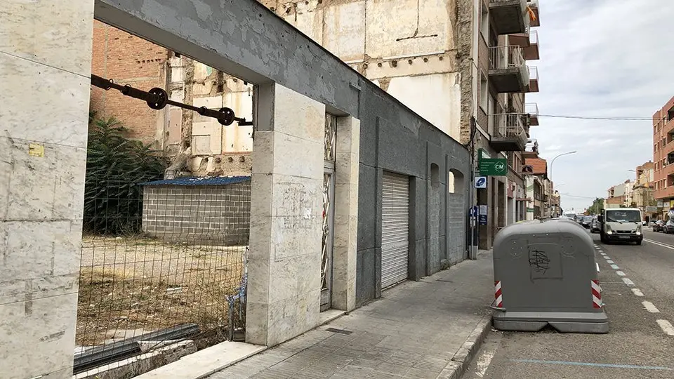 Solar del nou pàrquing al carrer Ferrer i Busquets de Mollerussa