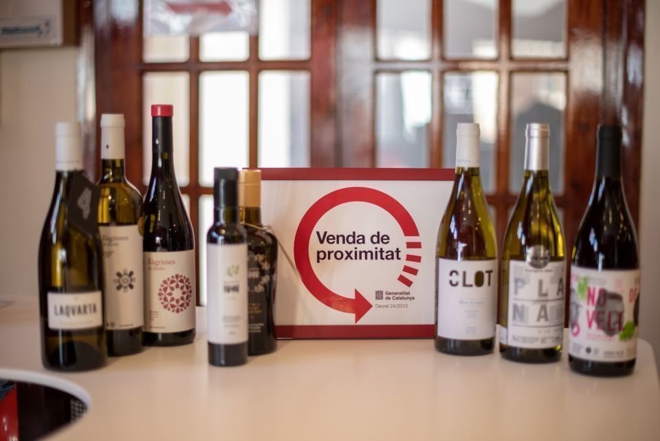 Ampolles de vins catalans, en una imatge d'arxiu. (Horitzontal) -  Departament d'Agricultura