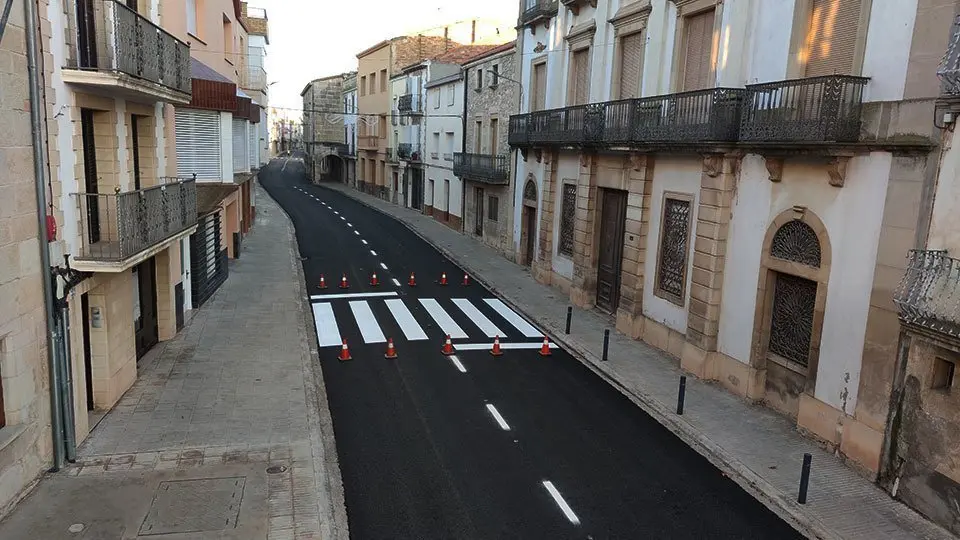 Tram urbà de la carretera C-233 a Vilanova de Bellpuig