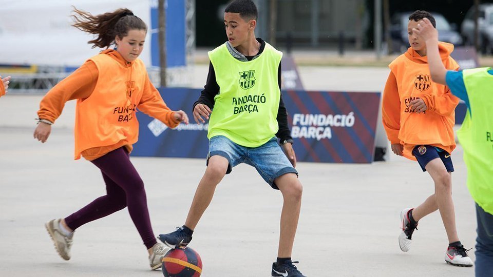 FutbolNet arriba a Ponent per fomentar la integració social a través de l’esport