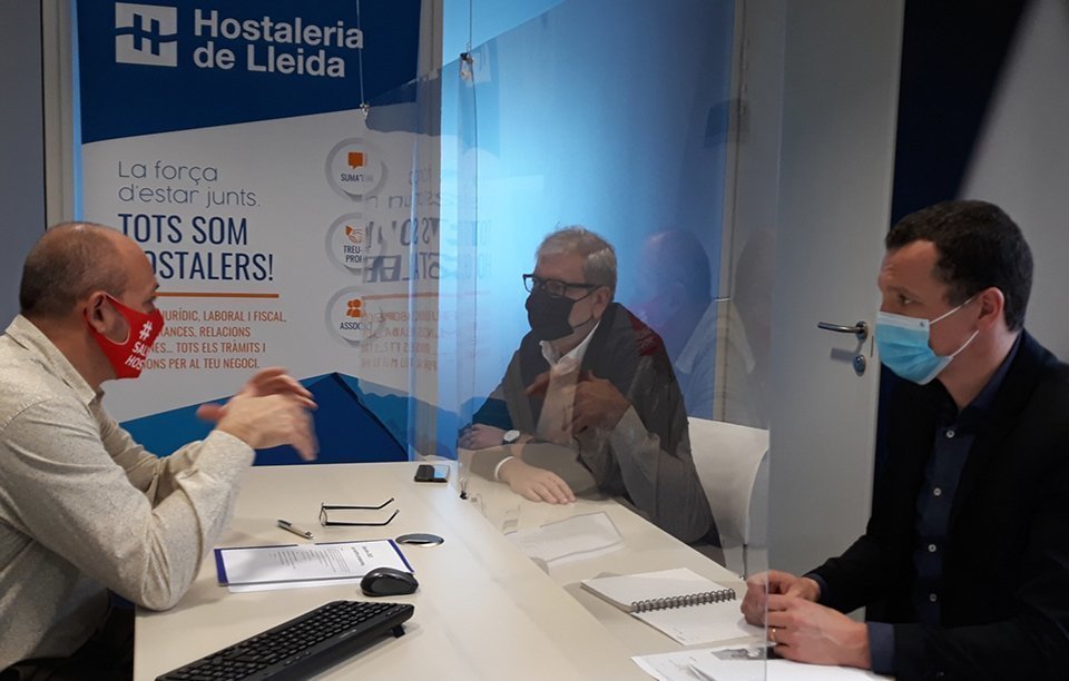 Òscar Ordeig es reuneix amb la Federació d’Hostaleria de Lleida @PSC