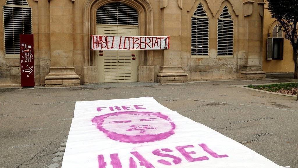 Pancarta de suport a Pablo Hasél al rectorat de la Universitat de Lleida - Oriol Bosch
