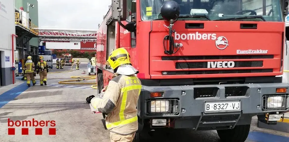 Arxiu, actuació del bombers en una alerta  PLASEQCAT @Bombers