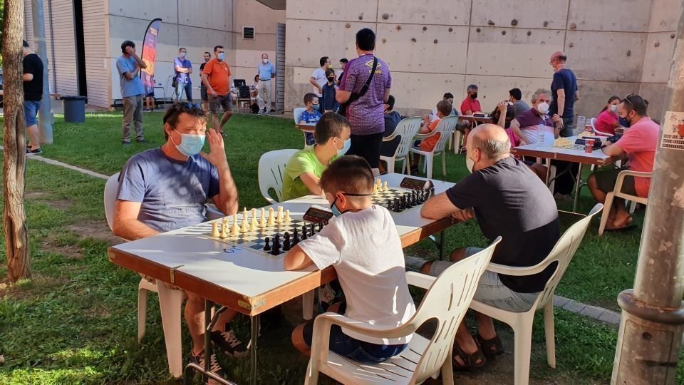 El torneig celebrat a Balàfia i que ha significat el retorn dels escacs en format presencial - ADEJO
