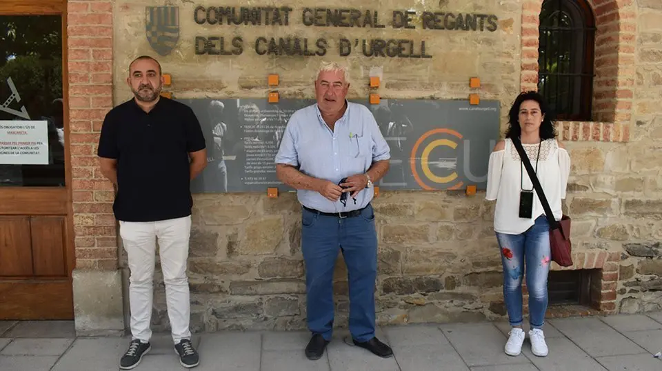 Javier Pacheco i Cristina Rodríguez amb el president de la CGRCU Amadeu Ros @Josep.Perez