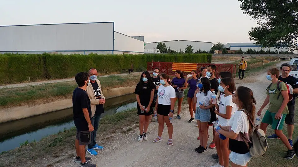 Miquel Pueyo i Francesc Balcells descobreixen el non del pont @JosepA.Pérez