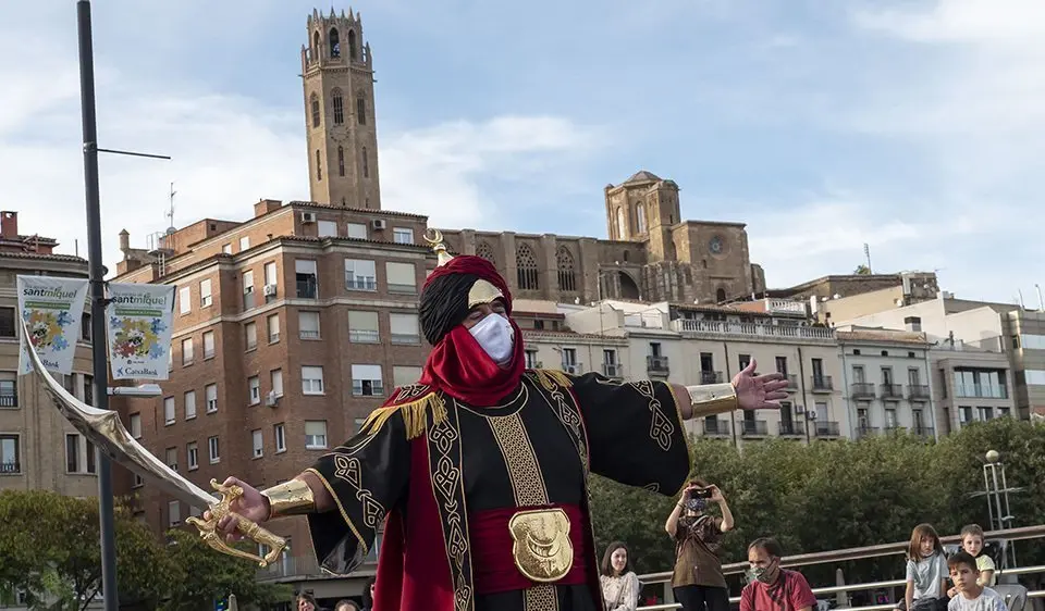 Desfilada de Moros i Cristians a les Festes de tardor de Lleida ©Javi Martín