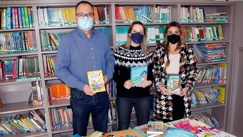 Incorporació 230 llibres a l'escola Dr. Serés d'Alpicat.