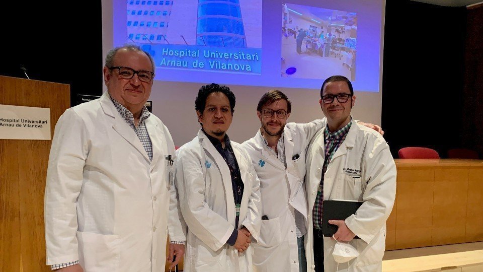 Equip Neurocirurgians HUAV ©Hospital Universitari Arnau de Vilanova