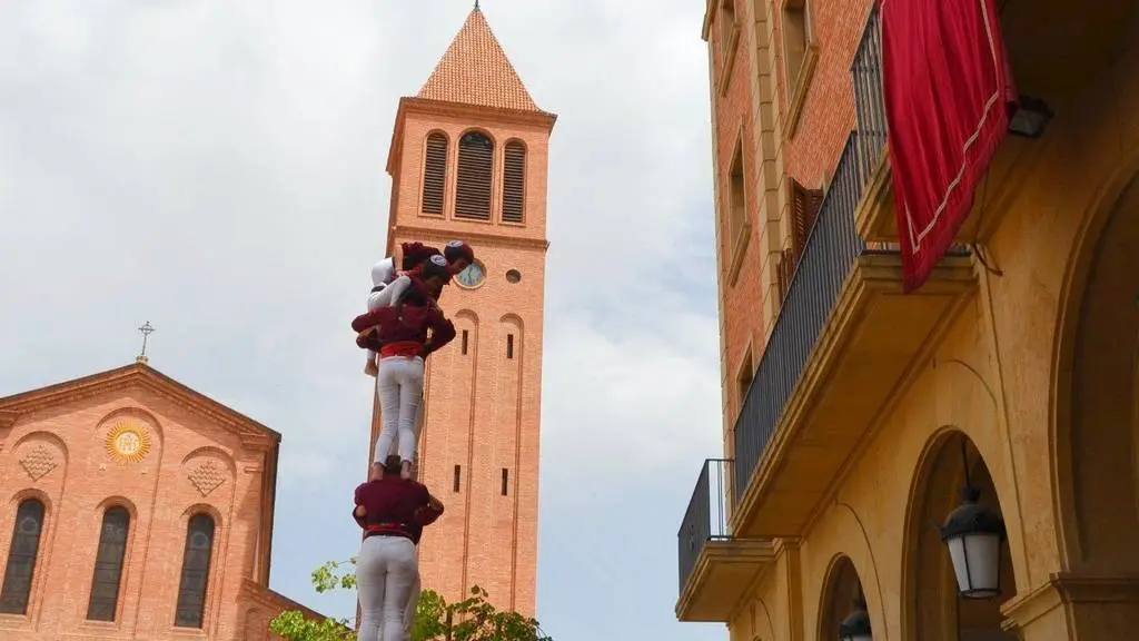 La diada castellera a la plaça de l'Ajuntament que va tenir lloc diumenge - Foto: Ajuntament de Mollerussa