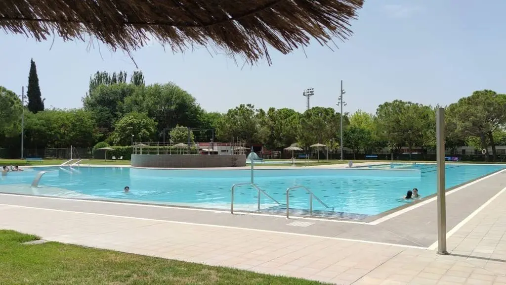 PISCINES 1