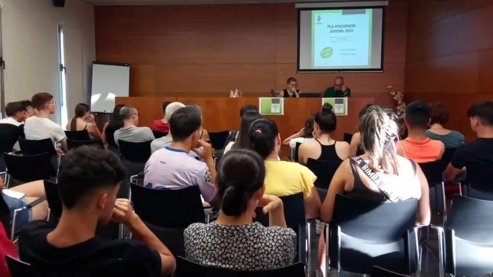 Presentació del Pla d'Ocupació Juvenil de Benavent del Segrià. Fotografia: Ajuntament de Benavent del Segrià.