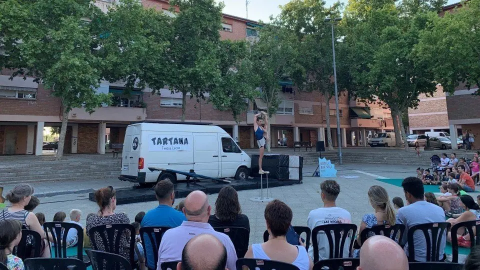 En l'àmbit de les arts escèniques i circ ha destacat l'espectacle de circ "Tartana" de la Cia. Trocos Lucos ©AjLleida