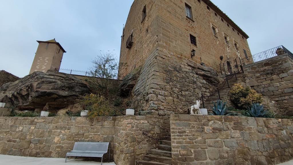 L'església de Preixens amb el nou entorn després de l'actuació - Foto: Diputació de Lleida