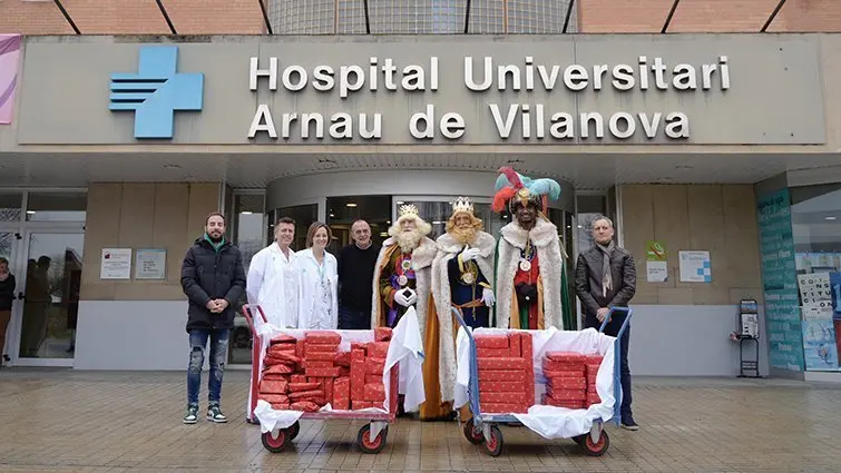 Regals pels infants ingressats a l'Arnau de Vilanova (1)