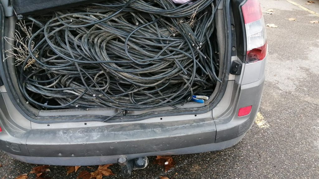 Cable de coure suposadament robat per cinc detinguts a Vila-sana ©Mossos d'Esquadra