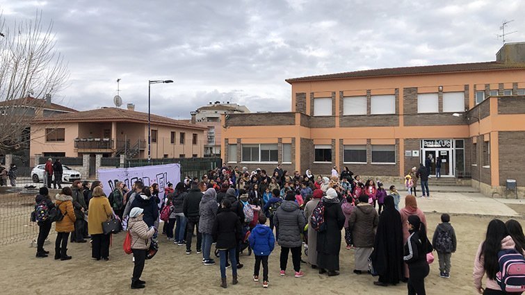 Protestes de pares i docents de l'escola Ignasi Peraire ©JosepAPérez