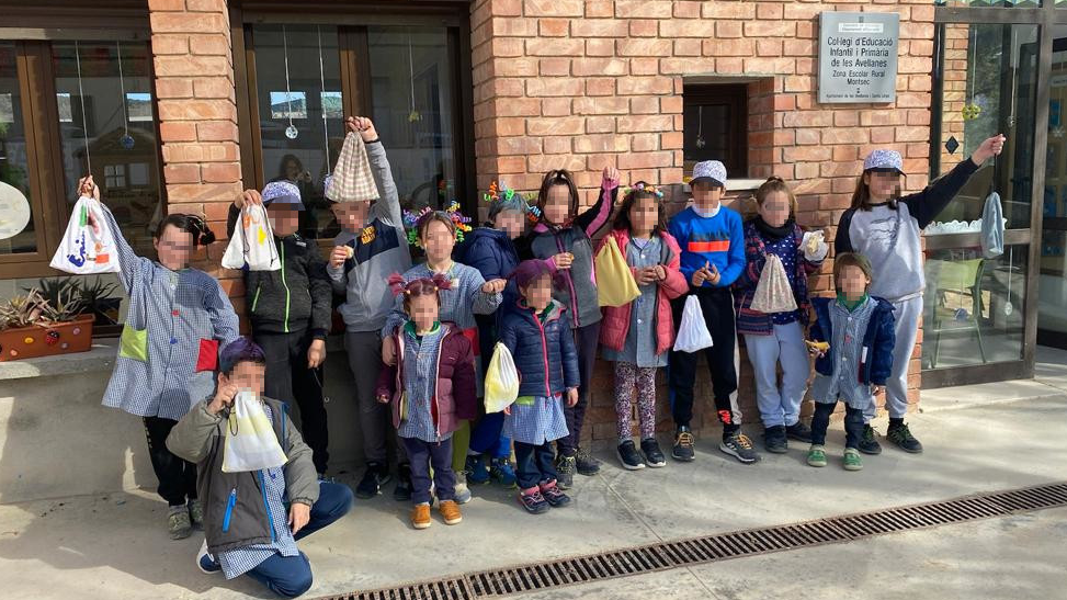 Una de les escoles de la Noguera que practica l'ús de tovallons de roba al menjador escolar ©CCNoguera