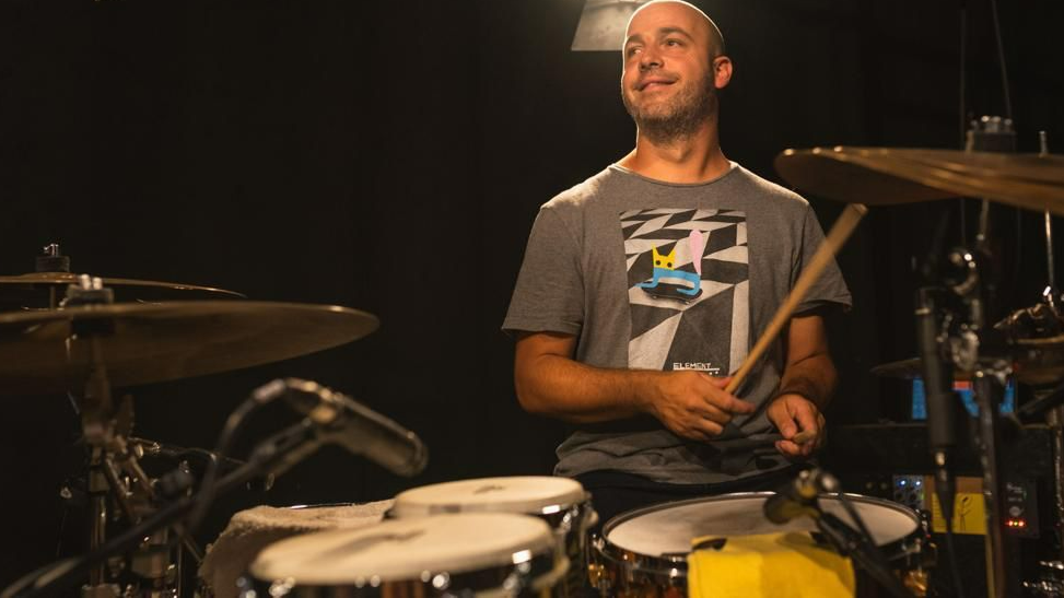 El baterista Pol Alonso al cicle de Jazz Cava de l'Orfeó Lleidatà ©Orfeó Lleidatà