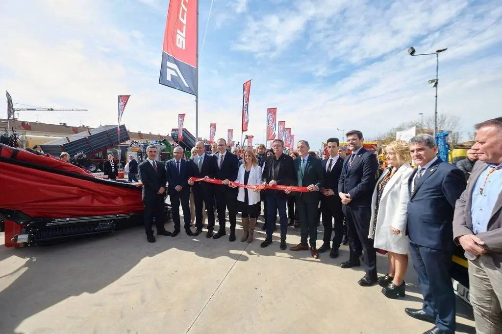 Inauguració de la 150a Fira de Sant Josep .- Julio Diaz