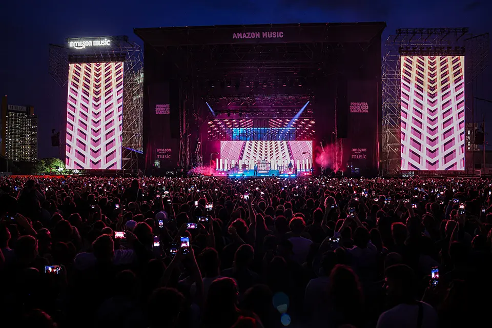 L’escenari principal de la jornada gratuïta del Primavera Sound al Fòrum, amb Pet Shop Boys

Data de publicació: dimecres 31 de maig del 2023, 22:56

Localització: Barcelona

Autor: Jordi Borràs