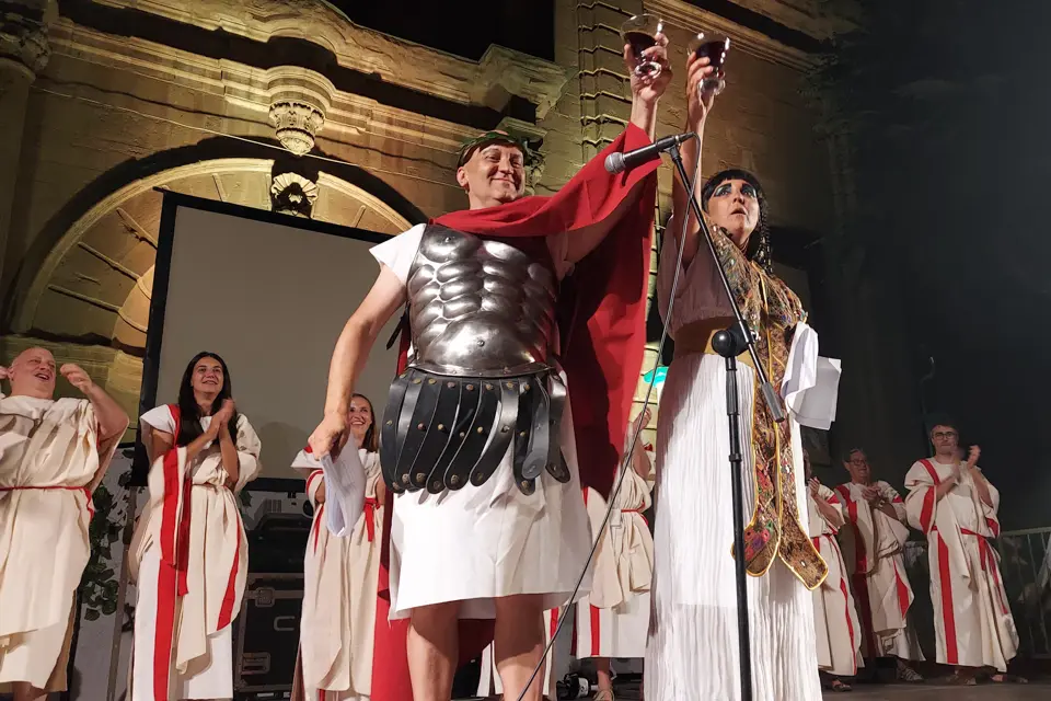 Els visitants podran gaudir d'una passejada al costat de Juli Cèsar i la reina Cleòpatra al 26è Mercat Romà de Iesso - Foto: Ajuntament de Guissona