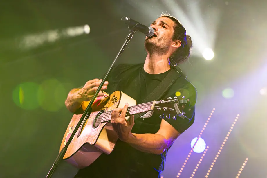 _JVF1150Actuació d'Els Catarres al Càmping Municipal de Tàrrega durant el 25è Paupaterres - Foto: Jordi Vinuesa6