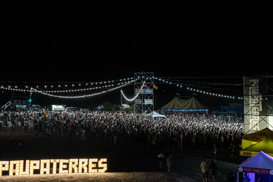 Actuació d'Els Catarres al Càmping Municipal de Tàrrega durant el 25è Paupaterres - Foto: Jordi Vinuesa