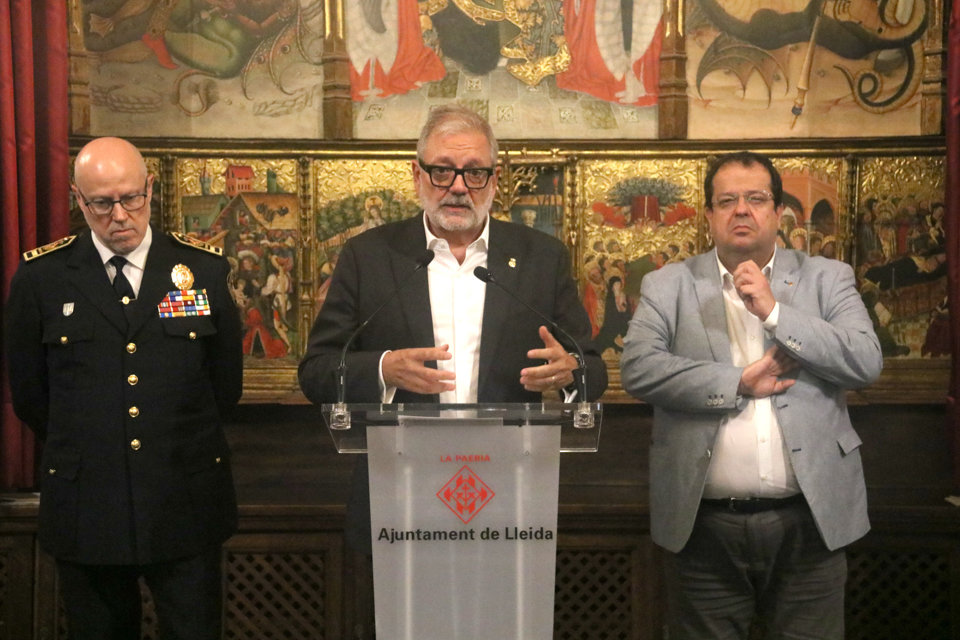 L'alcalde de Lleida, Fèlix Larrosa, després de la Junta Local de Seguretat - Foto: Ignasi Gómez
