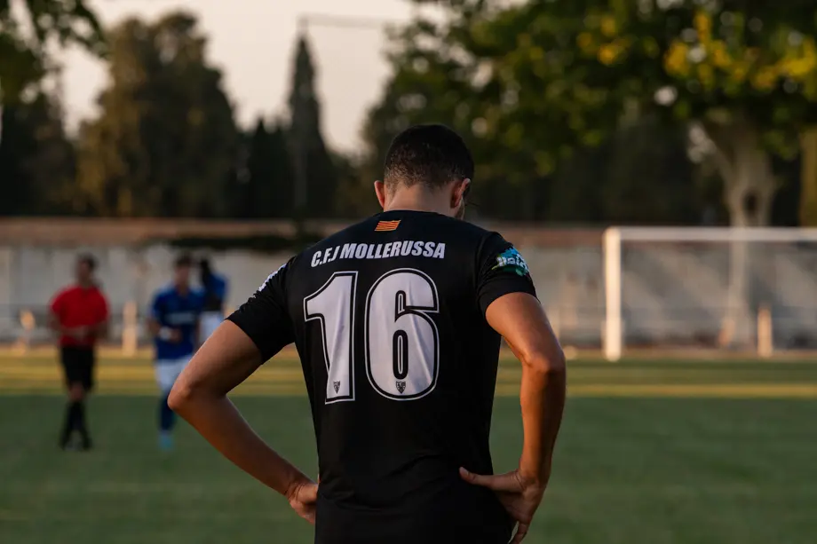 Partit amistós entre el Lleida Esportiu i el CFJ Mollerussa, disputat a Ivars d'Urgell - Foto: Jordi VInuesa