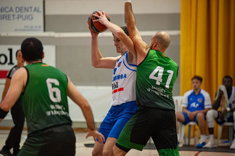 El Pujol CB Mollerussa comença la temporada amb una victòria a casa davant el CB Les Franqueses - Foto: Jordi Vinuesa