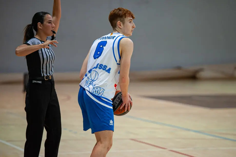 El Pujol CB Mollerussa comença la temporada amb una victòria a casa davant el CB Les Franqueses - Foto: Jordi Vinuesa