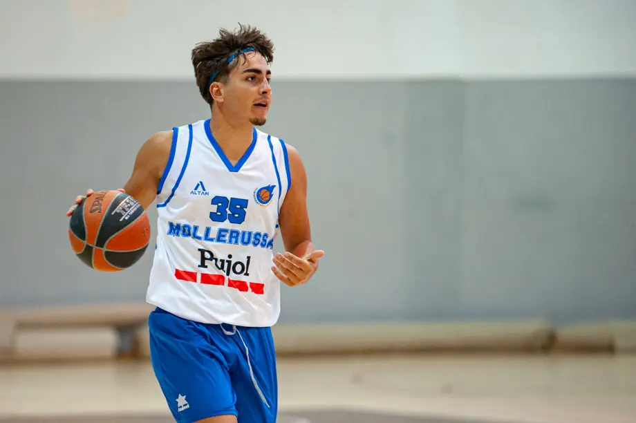 El Pujol CB Mollerussa comença la temporada amb una victòria a casa davant el CB Les Franqueses - Foto: Jordi Vinuesa