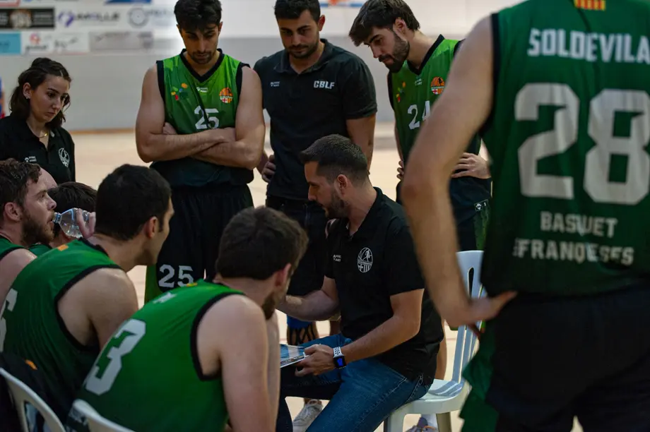 El Pujol CB Mollerussa comença la temporada amb una victòria a casa davant el CB Les Franqueses - Foto: Jordi Vinuesa