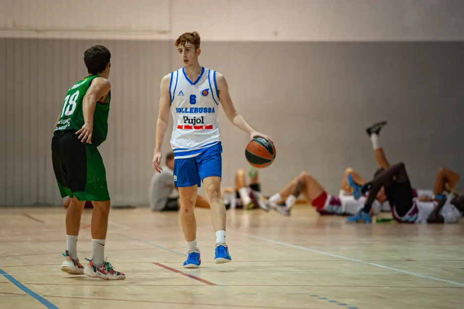 El Pujol CB Mollerussa comença la temporada amb una victòria a casa davant el CB Les Franqueses - Foto: Jordi Vinuesa