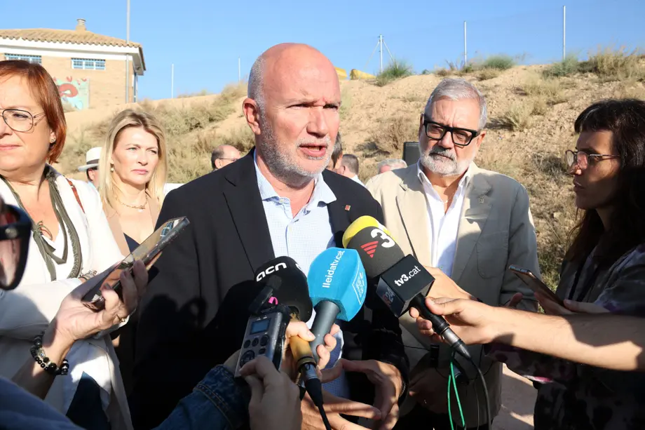 El conseller d'Acció Climàtica, David Mascort, durant l'atenció als mitjans de comunicació aquest dimecres a Lleida - Foto: Ignasi Gómez