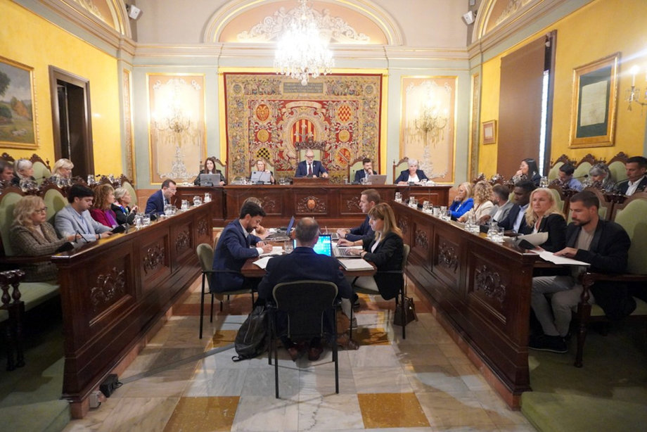 El ple extraordinari a la Paeria per aprovar les ordenances fiscals a Lleida - Foto: Paeria de Lleida