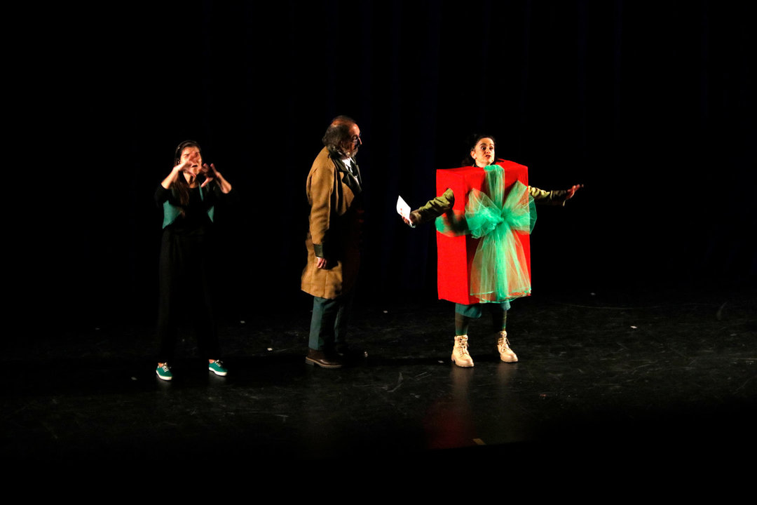 Un moment de l'espectacle la Factoria dels Reixos al teatre de la Llotja de Lleida - Foto: Oriol Bosch