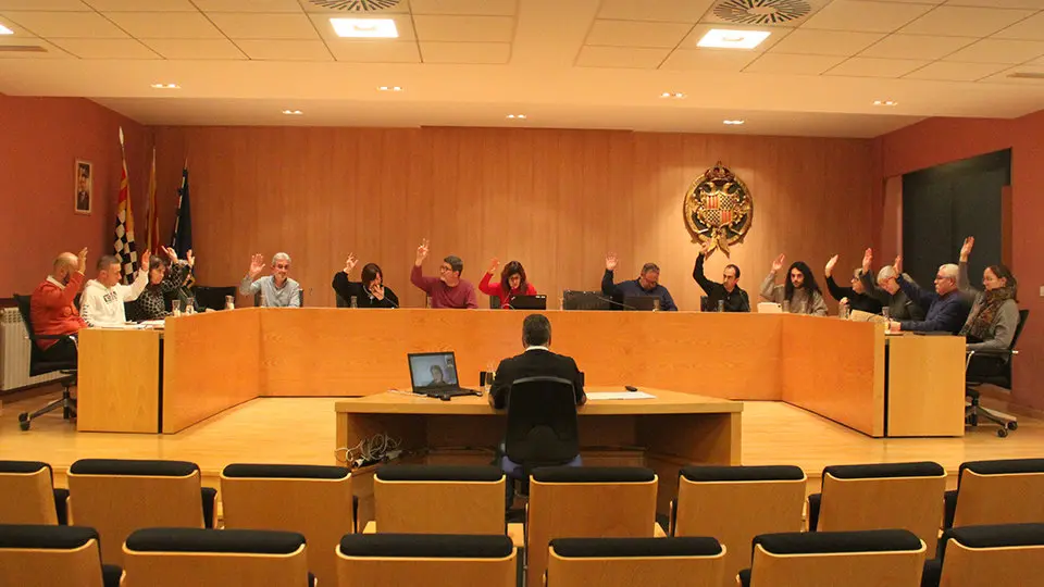 Moment de la votació de l'acord sobre l'expropiació a Tàrrega