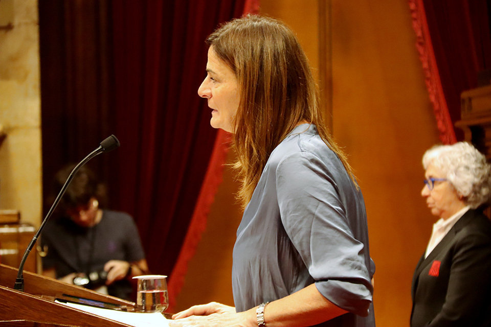 La diputada de Junts Cristina Casol durant la interpel·lació al Parlament

Data de publicació: 22 de novembre del 2023, 18:34

Localització: Barcelona

Author: Nico Tomás