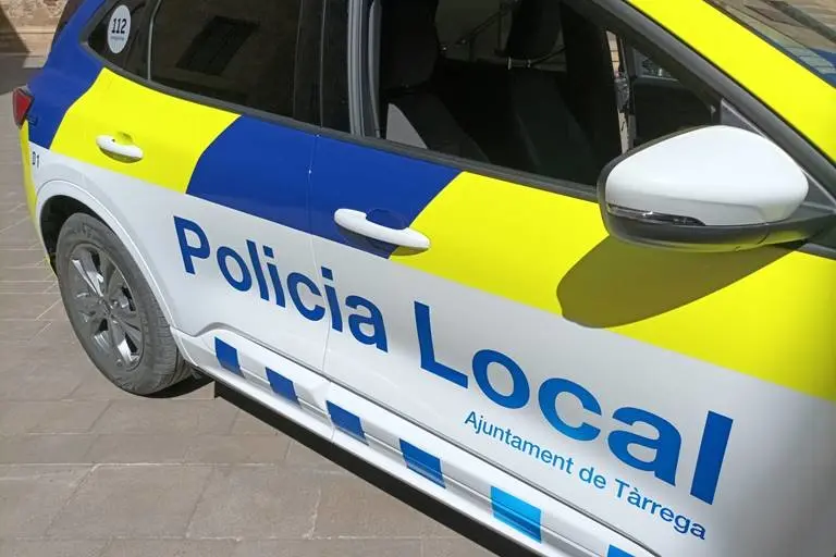 Un vehicle de la policia Tàrrega