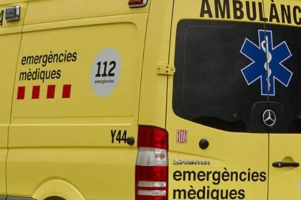 Una ambul&agrave;ncia del SEM, en una imatge d'arxiu