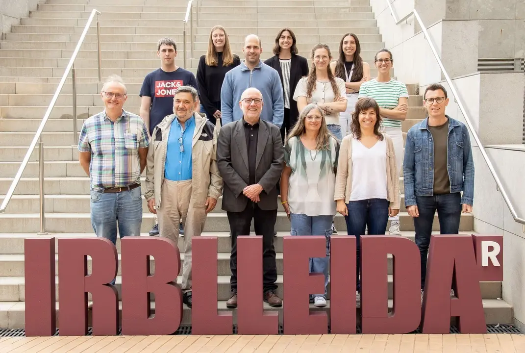 L'equip de l'IRB Lleida que ha portat a terme la recerca. Foto: ACN