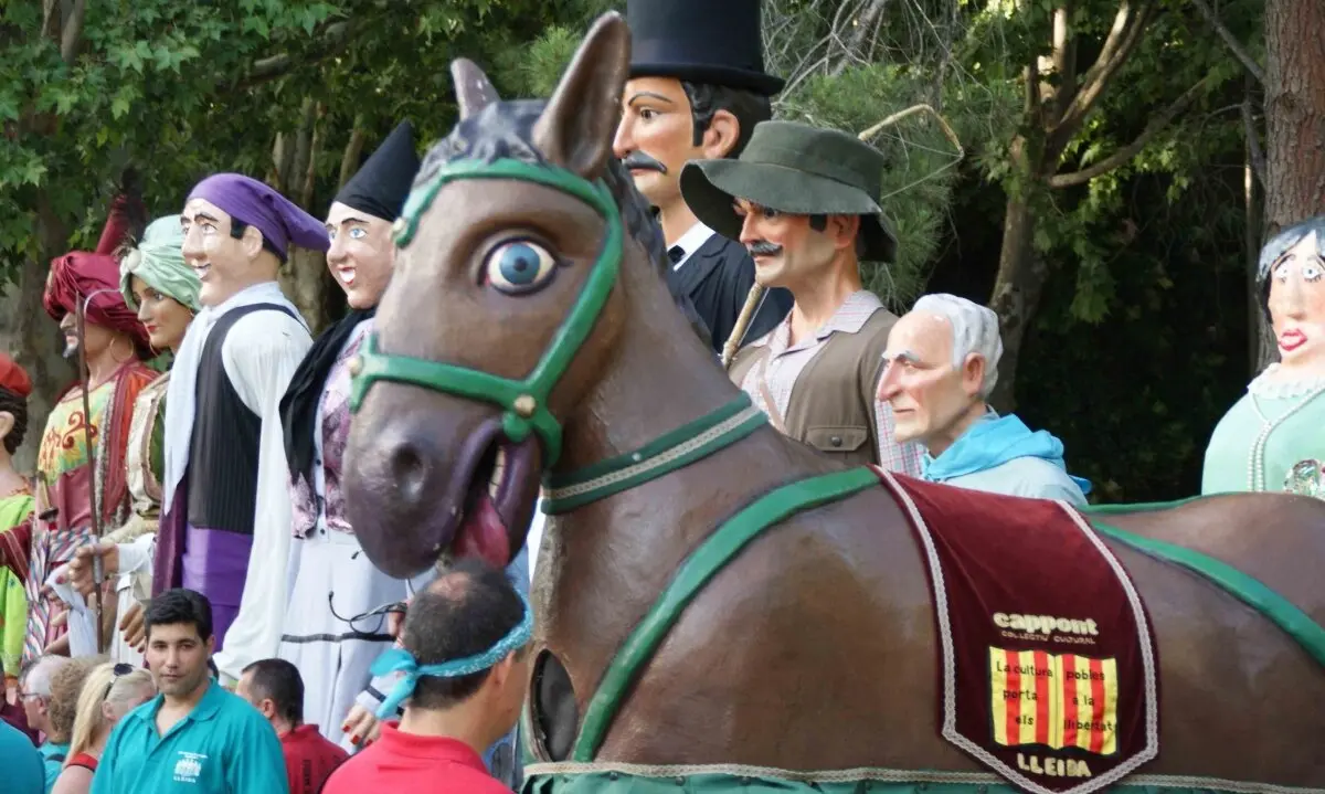 Gegants del Col·lectiu Cultural de Cappont. Foto: Col·lectiu Cultural Cappont