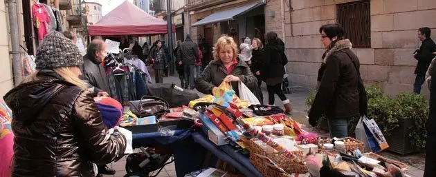 Els comerciants de les Borges treuen els millors preus al carrer.