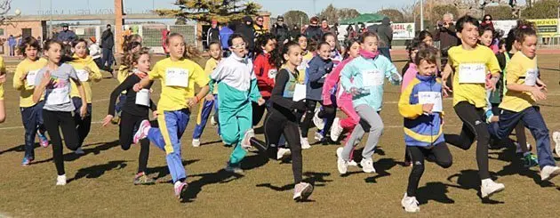 Els escolars van tenir un especial protagonisme en el cros arbequí.