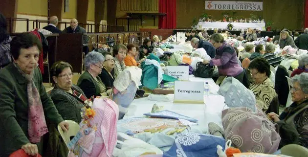 Les dones del Didal d'Or van reunir més de 400 puntaires.