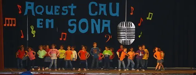 Els escoltes i guies van oferir dues hortes d'espectacle divertit i entretingut