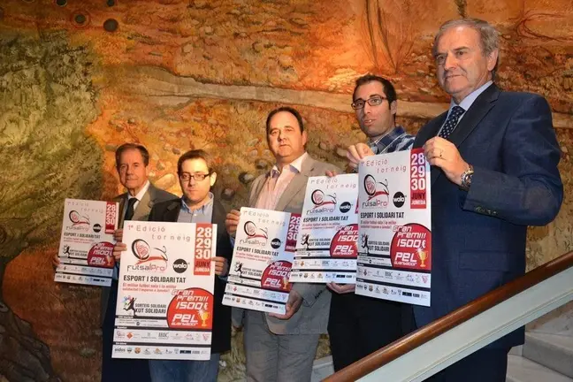 L'acte ha comptat amb la presència de personalitats polítiques i els organitzadors