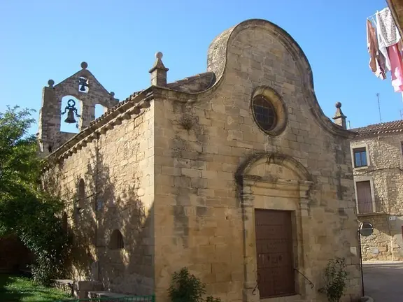 L'església de Santa Maria de Fulleda, un dels símbols del municipi